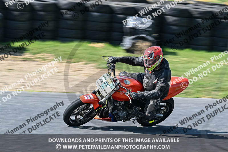 enduro digital images;event digital images;eventdigitalimages;lydden hill;lydden no limits trackday;lydden photographs;lydden trackday photographs;no limits trackdays;peter wileman photography;racing digital images;trackday digital images;trackday photos